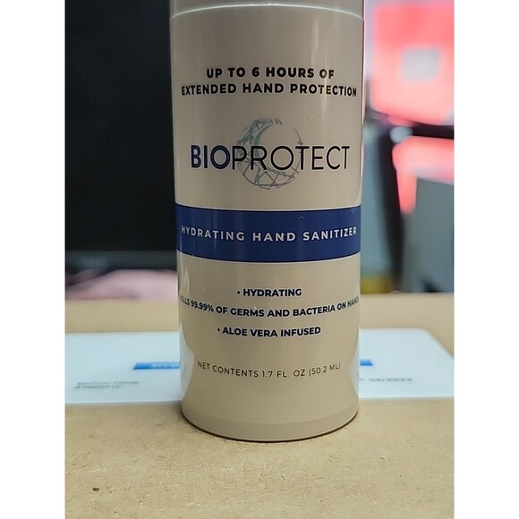BioProtect Hydrating Hand Sanitizer Foam 1.7 oz Aloe Vera Alcohol-Free - Picture 3 of 8